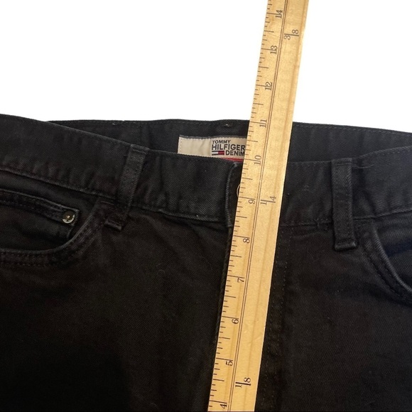 Tommy Hilfiger Men’s 31x30” Black Dark Wash Skinny Denim Jeans - Picture 4 of 11